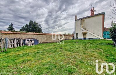 vente maison 81 000 € à proximité de Mehun-sur-Yèvre (18500)