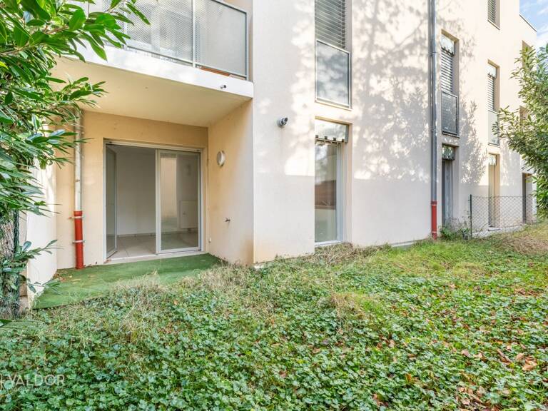 Plein centre - Appartement T2 en rez de jardin — photo 1