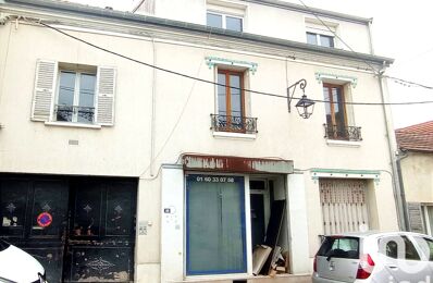 immeuble  pièces 210 m2 à vendre à Champs-sur-Marne (77420)