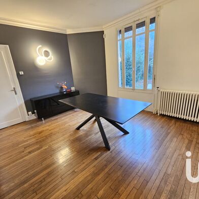 Maison 7 pièces 194 m²