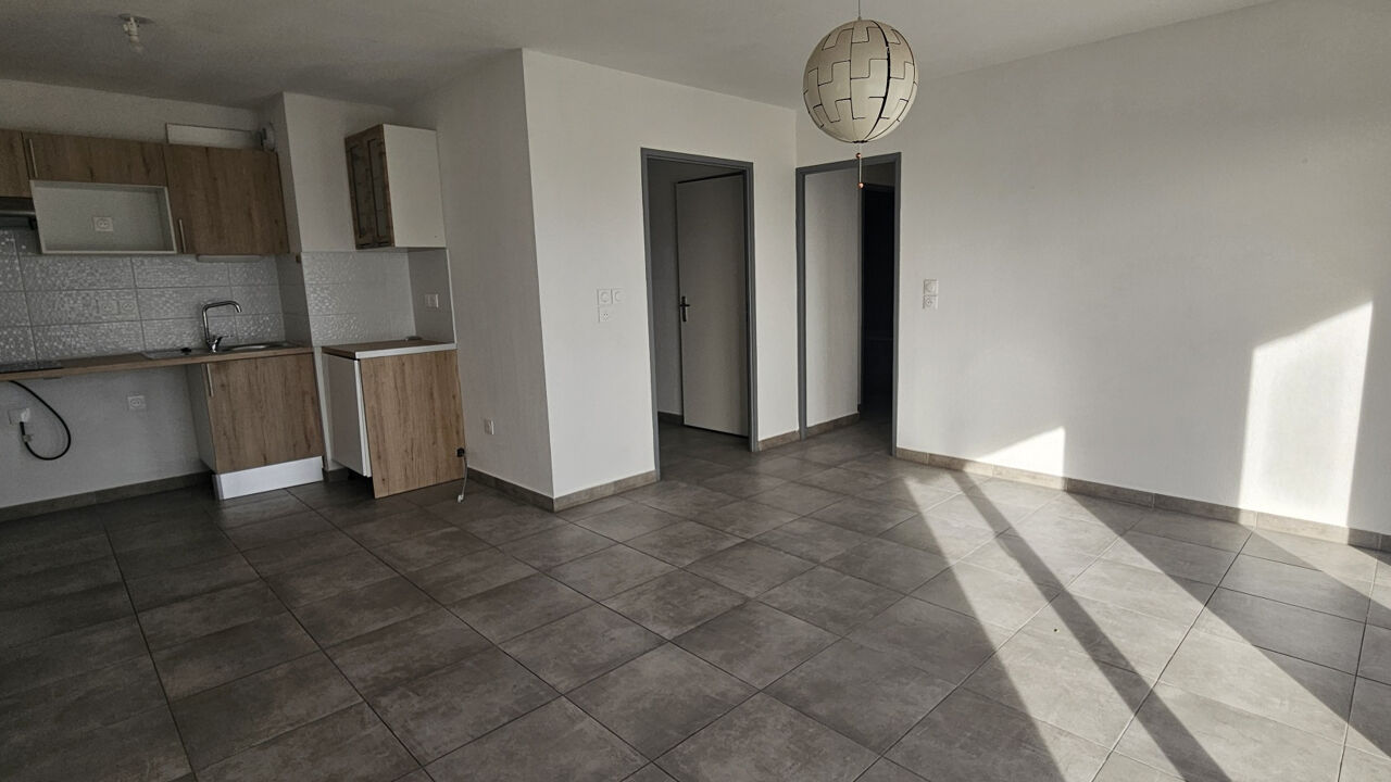 appartement 3 pièces 59 m2 à louer à Nîmes (30000)