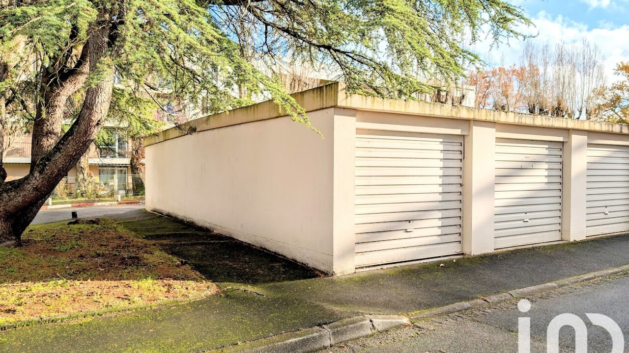 garage  pièces 17 m2 à vendre à Mérignac (33700)