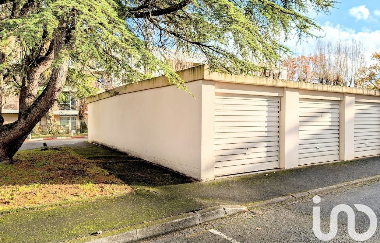 garage  pièces 17 m2 à vendre à Mérignac (33700)