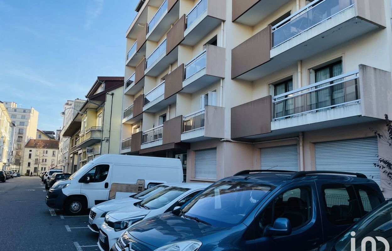 bureau  pièces 80 m2 à vendre à Annecy (74000)