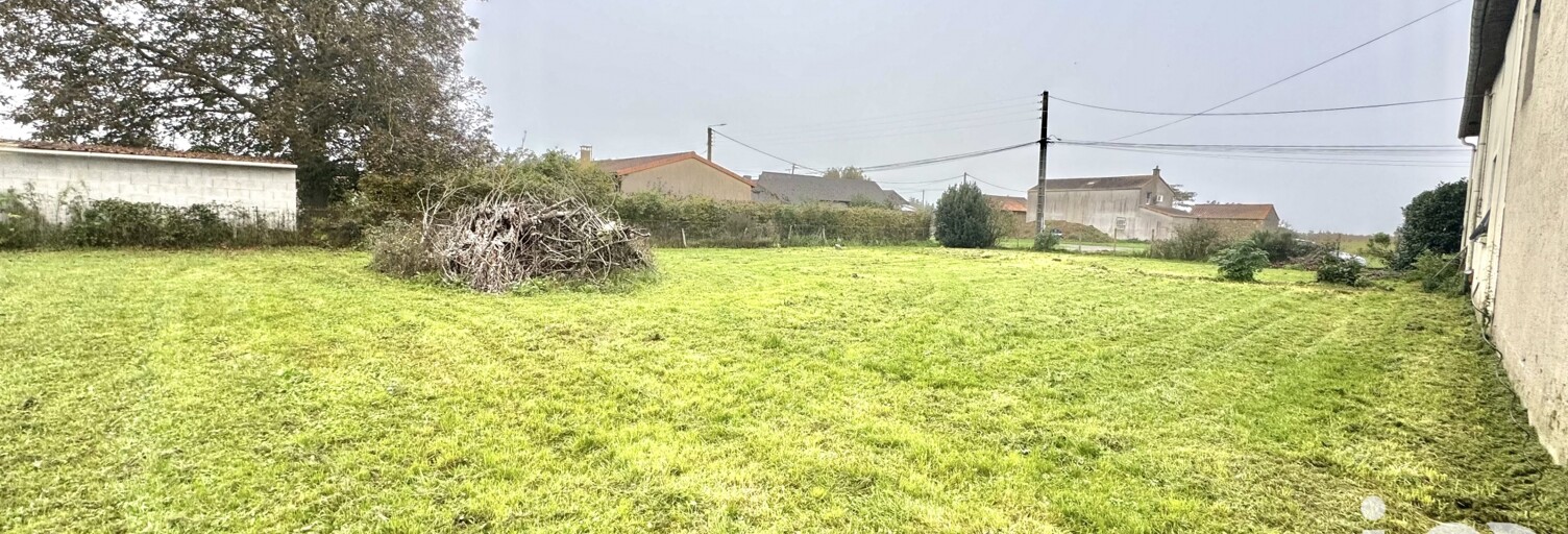 Terrain  1170 m² à vendre à Lencloître (86140)