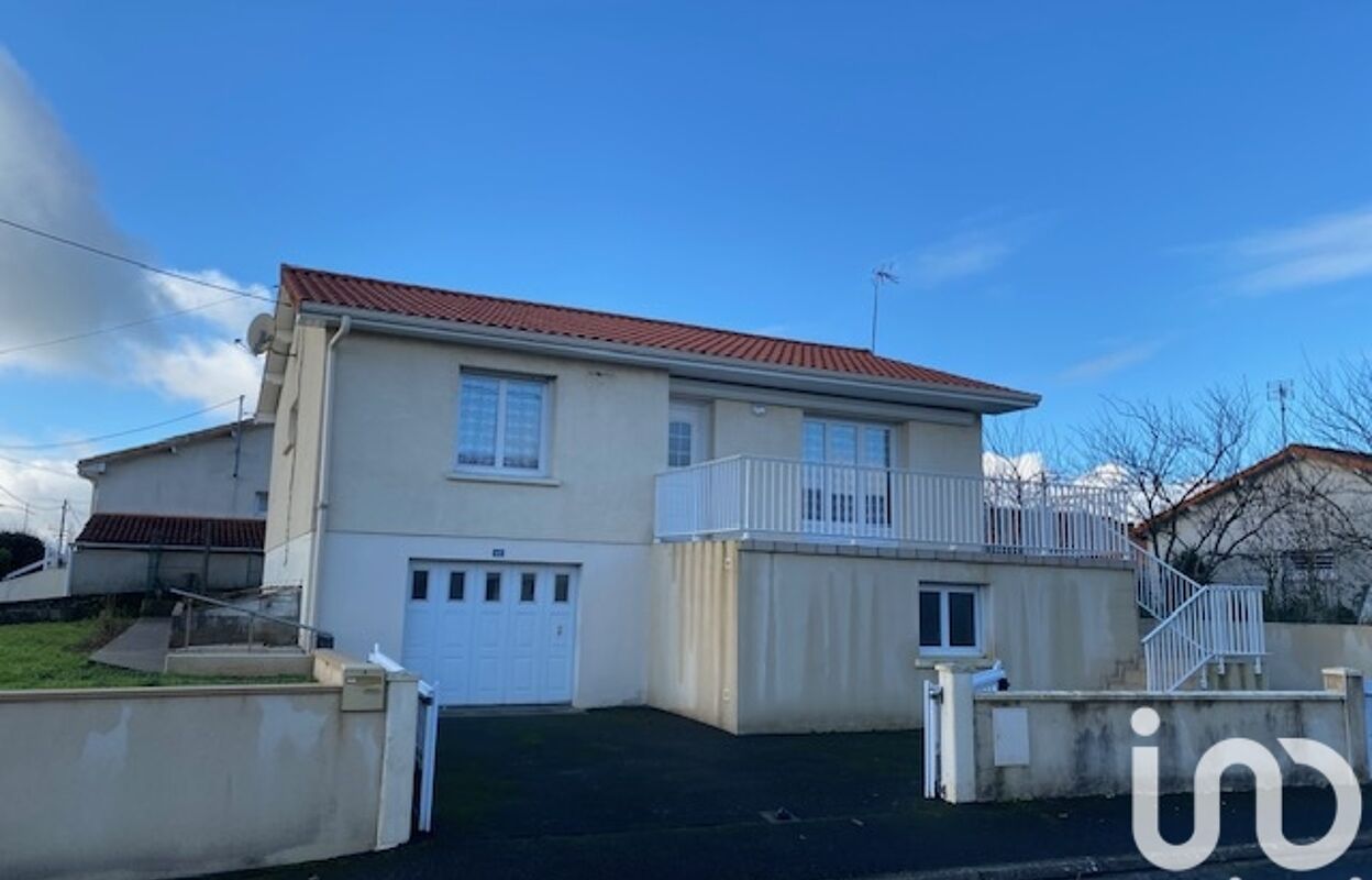 maison 4 pièces 76 m2 à vendre à Cerizay (79140)