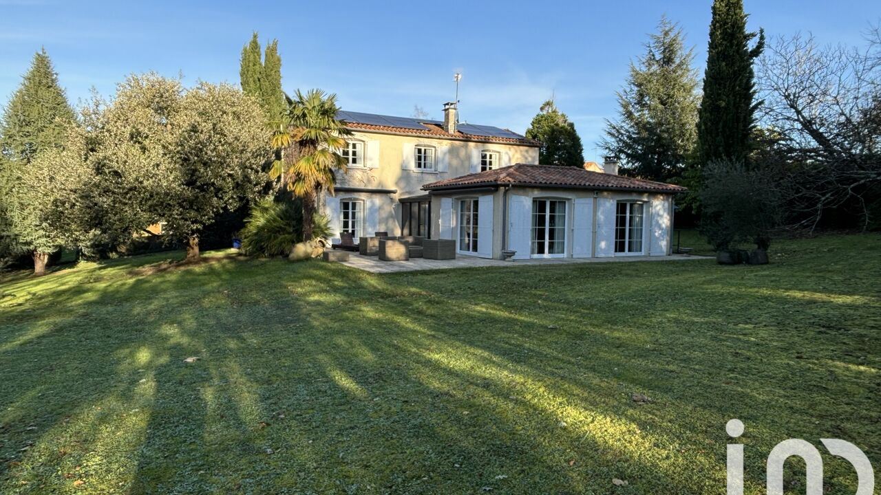 maison 10 pièces 212 m2 à vendre à Chauvigny (86300)