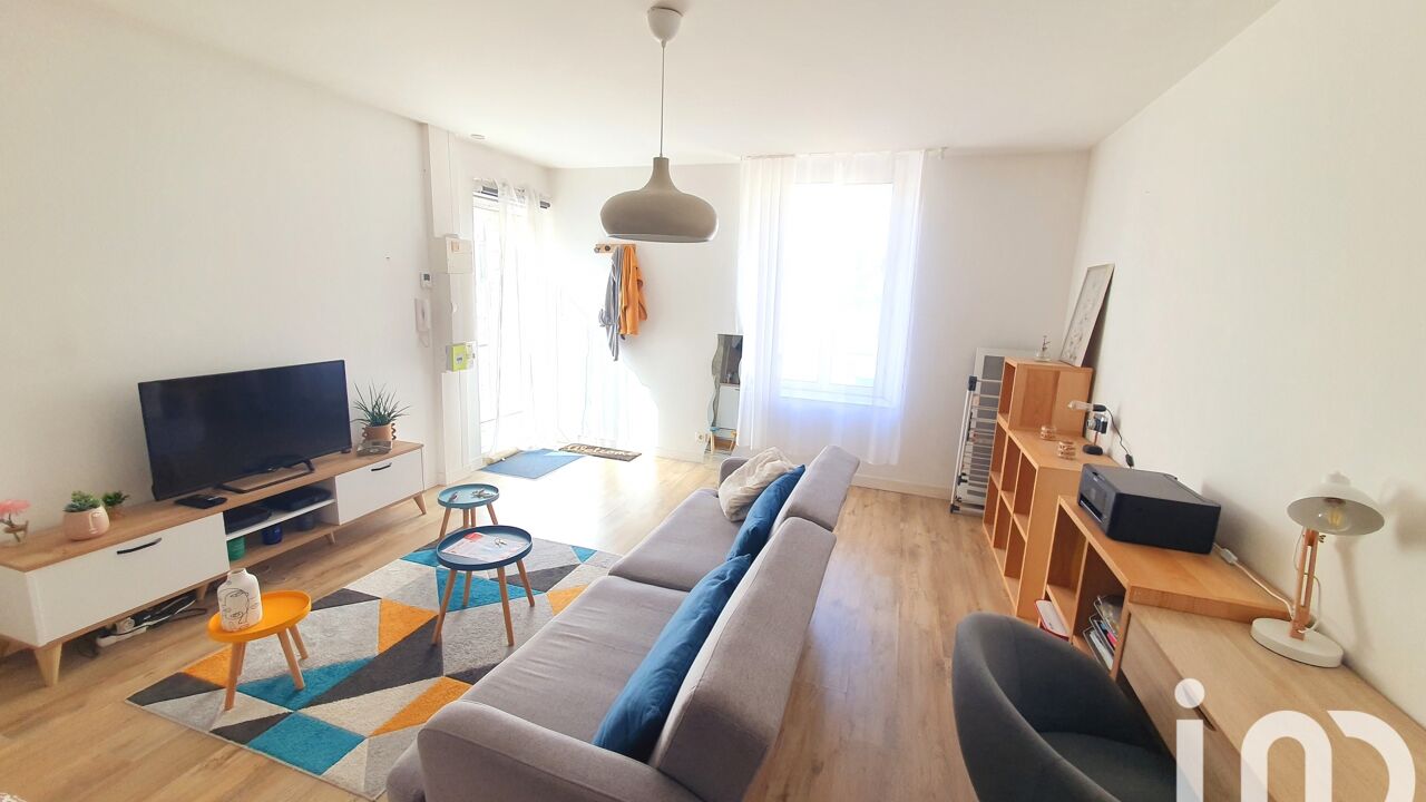 appartement 2 pièces 51 m2 à vendre à Poitiers (86000)