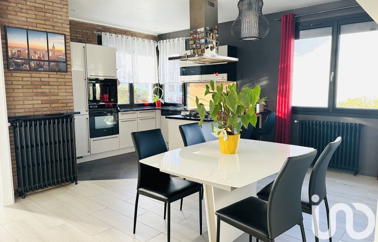 maison 4 pièces 74 m2 à vendre à Épône (78680)