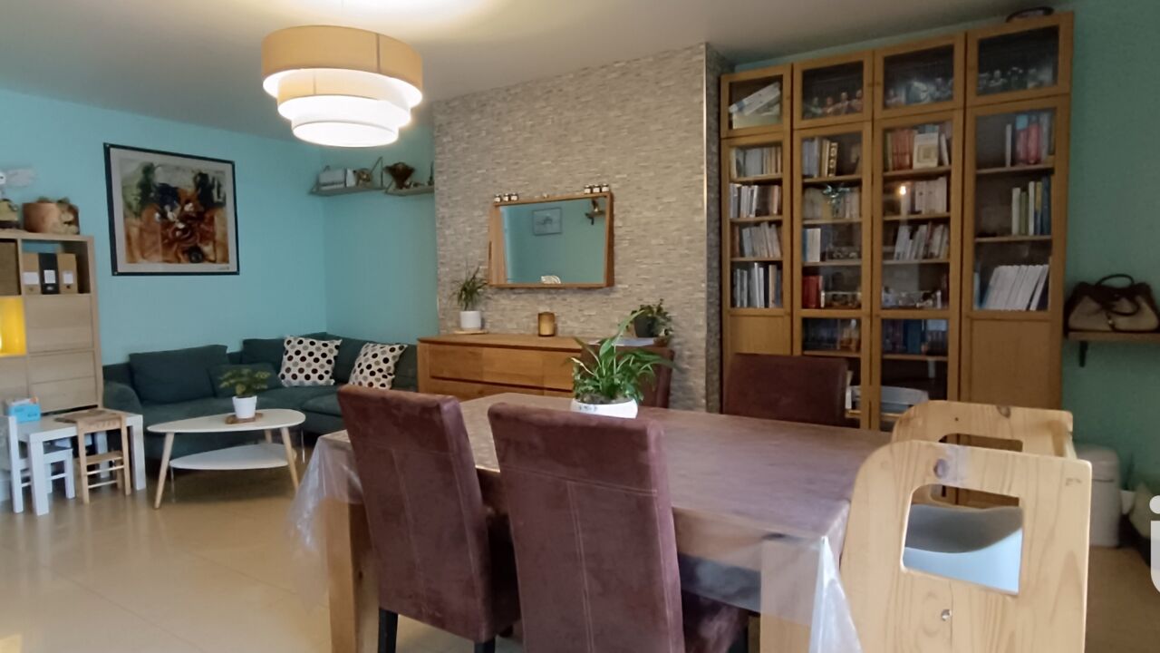 appartement 3 pièces 61 m2 à vendre à Trappes (78190)