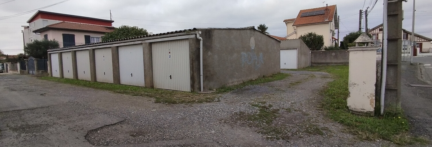 Garage   m² à vendre à Tarbes (65000)