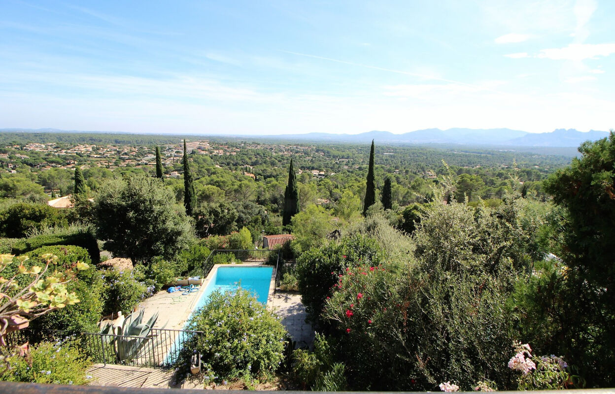 maison 7 pièces 132 m2 à vendre à Roquebrune-sur-Argens (83520)