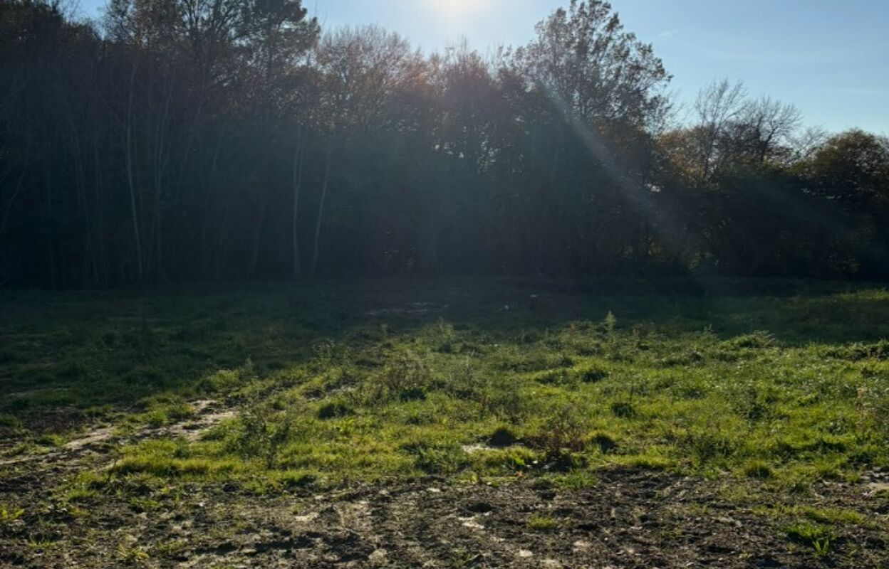 terrain  pièces 600 m2 à vendre à Madirac (33670)