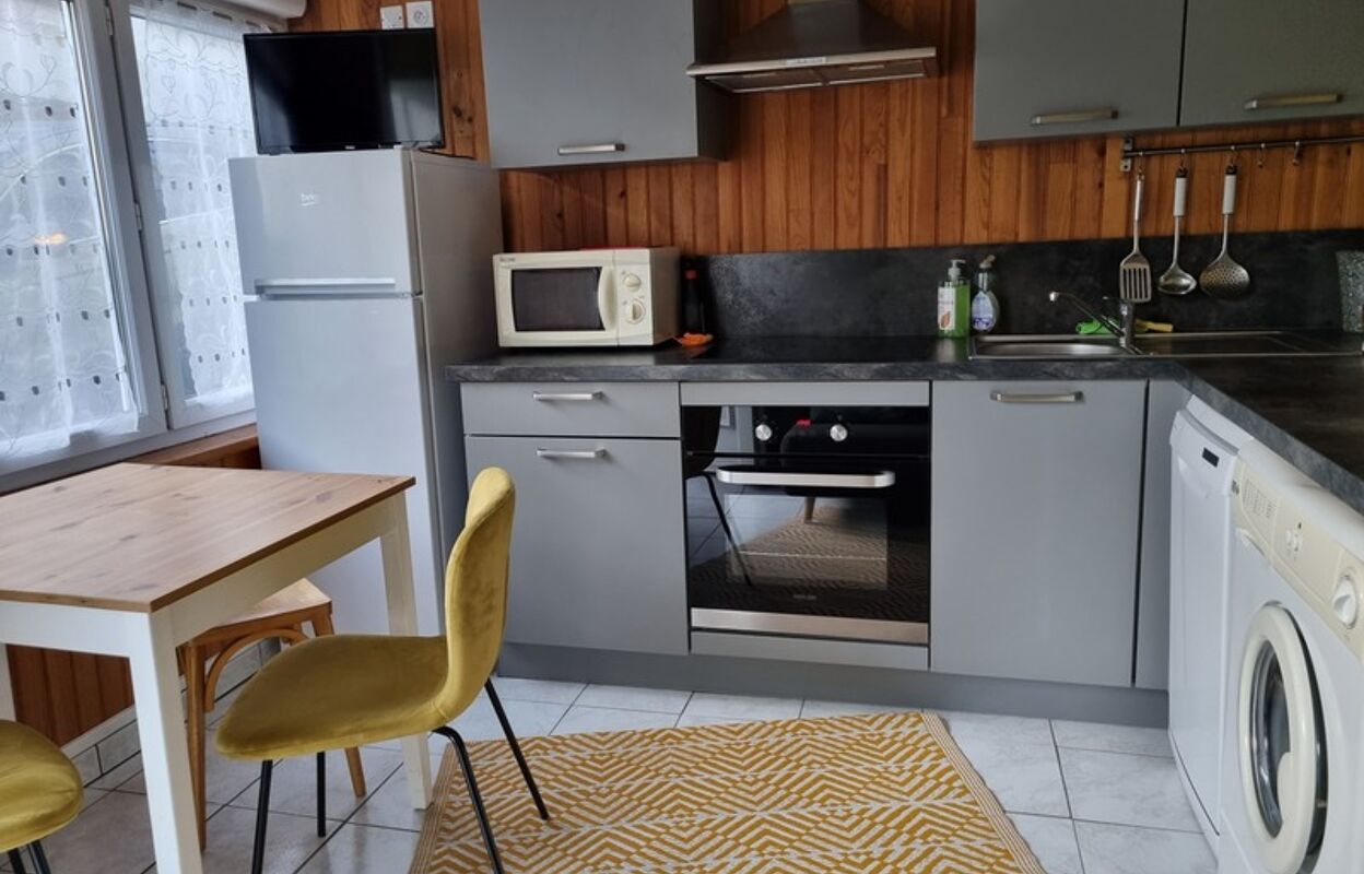 appartement 2 pièces 21 m2 à vendre à La Bourboule (63150)