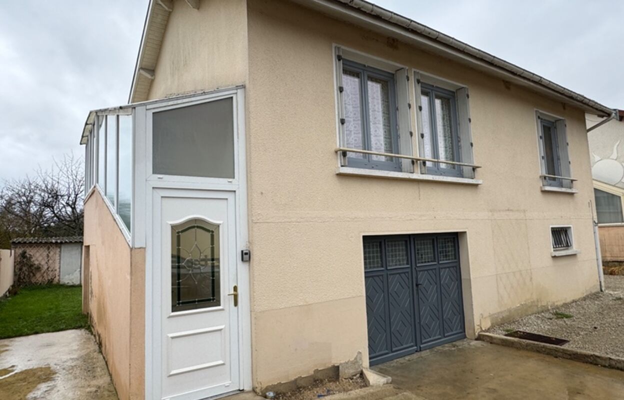 maison 5 pièces 84 m2 à vendre à Saint-Dizier (52100)