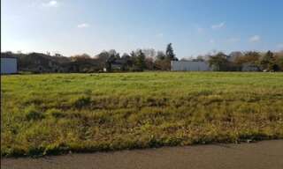 Terrain  613 m² à vendre à Saint-Jean-d'Hermine (85210)