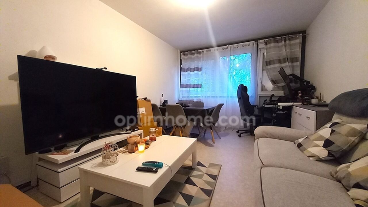 appartement 3 pièces 60 m2 à vendre à Lys-Lez-Lannoy (59390)