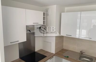 location appartement 1 035 € CC /mois à proximité de Ris-Orangis (91130)