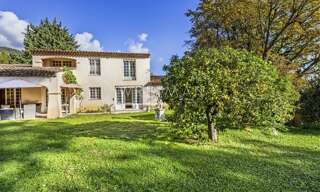 Maison 5 Pièces 252 m² à vendre à Spéracèdes (06530)