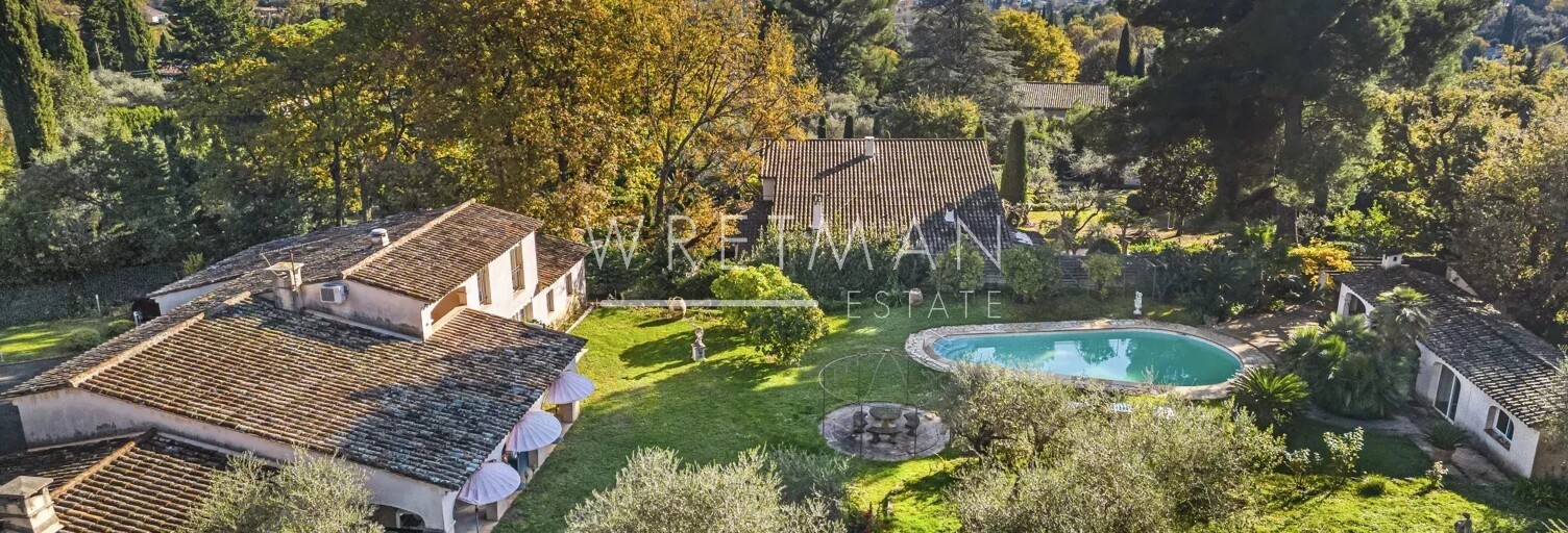 Maison 5 Pièces 252 m² à vendre à Spéracèdes (06530)