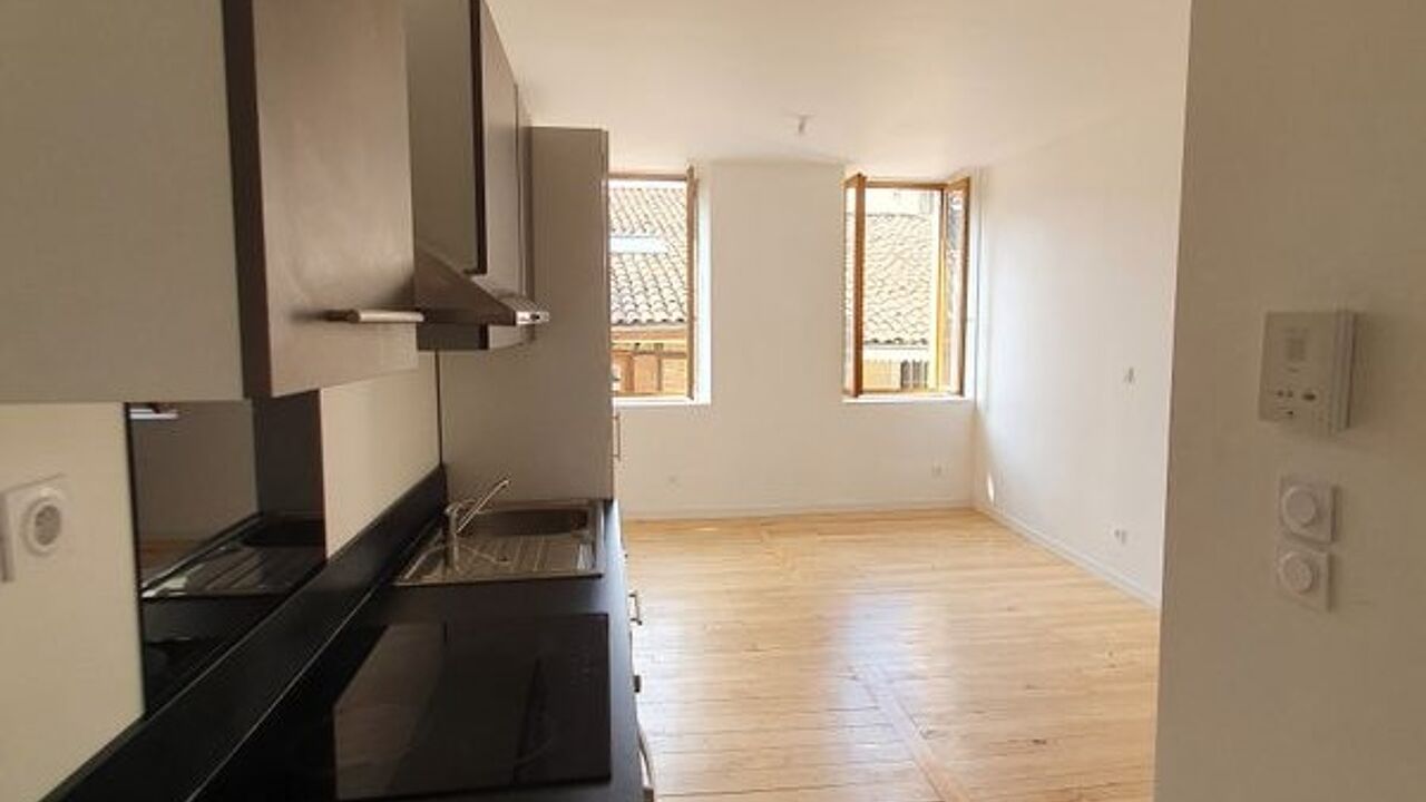 appartement 2 pièces 45 m2 à louer à Saint-Julien-sur-Garonne (31220)