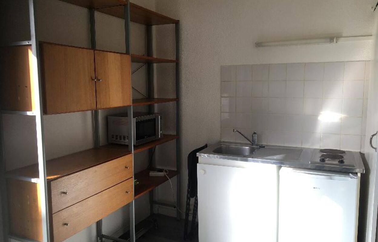 appartement 1 pièces 16 m2 à louer à Bordeaux (33800)