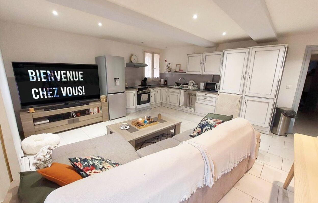 appartement 3 pièces 60 m2 à louer à Tourves (83170)