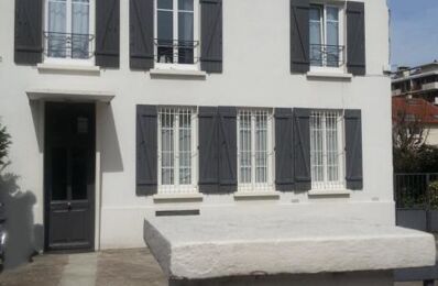 location appartement 710 € CC /mois à proximité de Paris 18 (75018)