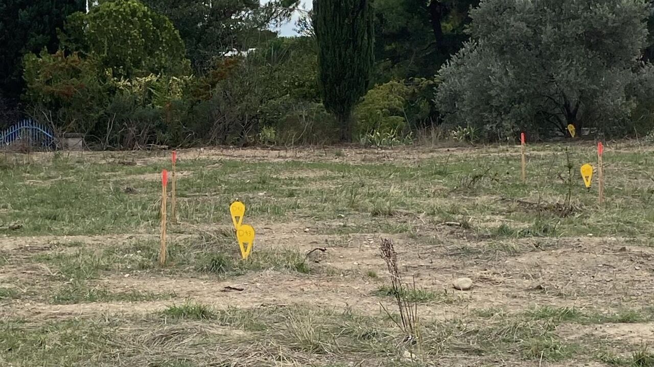 terrain 260 m2 à construire à Aix-en-Provence (13090)