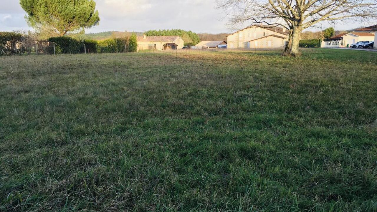 terrain 1789 m2 à construire à Clérac (17270)