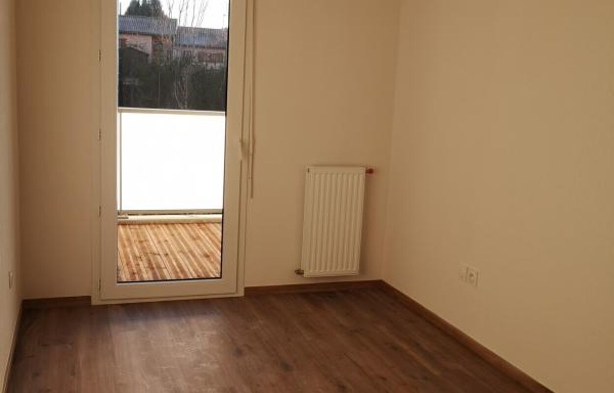 appartement 3 pièces 61 m2 à louer à Pechbonnieu (31140)