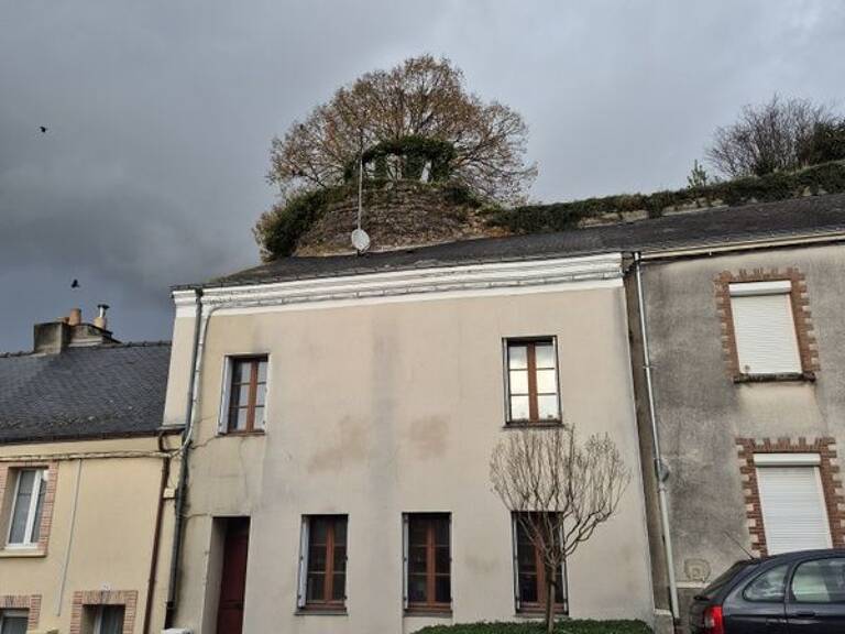MAISON EN CENTRE VILLE  DE POUANCE SANS TERRAIN — photo 1