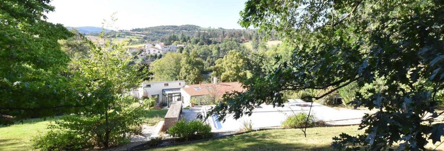 Maison 6 Pièces 218 m² à vendre à Vaugneray (69670)