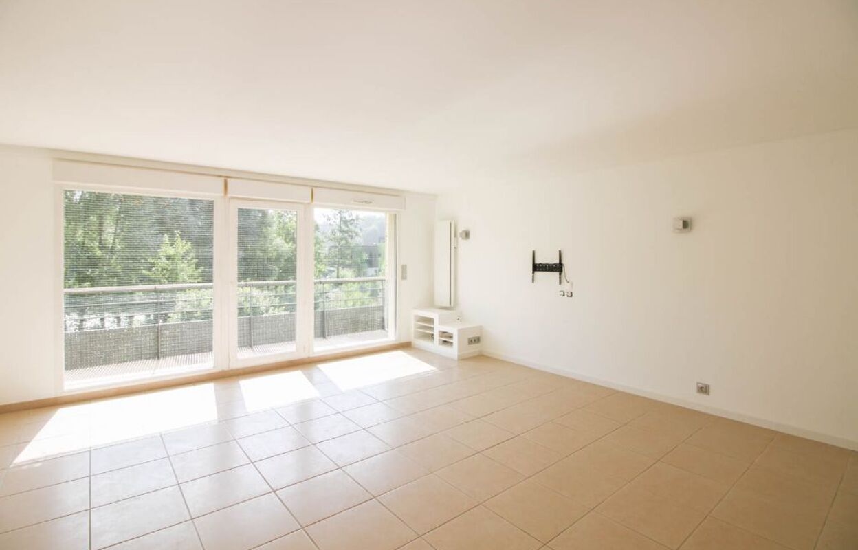 appartement 3 pièces 72 m2 à louer à Osny (95520)