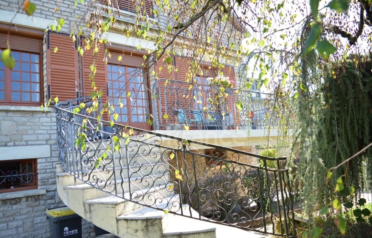 maison 5 pièces 134 m2 à vendre à Varennes-Vauzelles (58640)