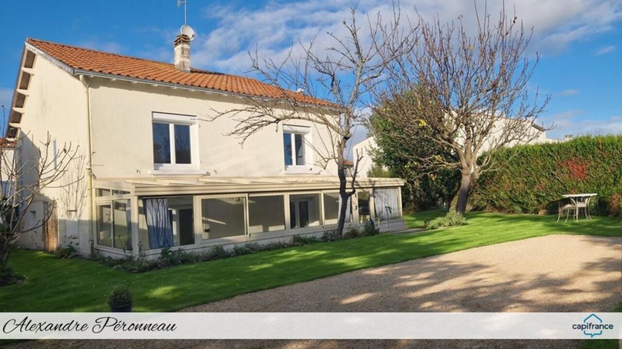 maison 6 pièces 96 m2 à vendre à La Rochelle (17000)