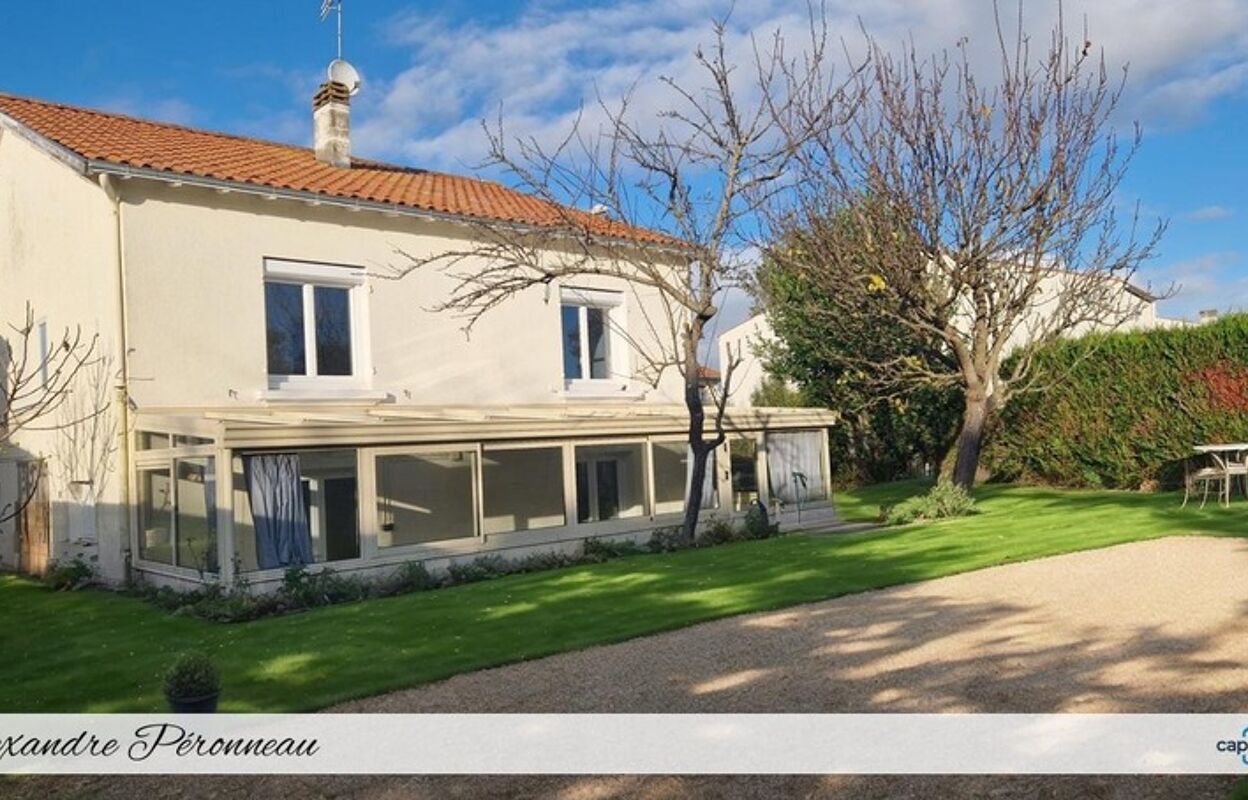 maison 6 pièces 96 m2 à vendre à La Rochelle (17000)