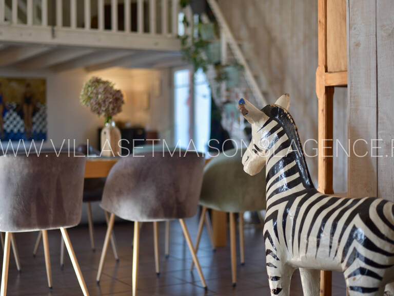 Charmante arcachonnaise de  4 chambres avec piscine au bourg ... — photo 1