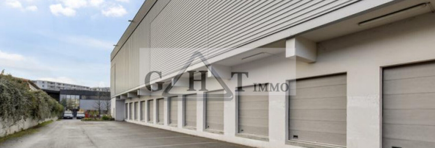 Local industriel  3627 m² à louer à Saint-Denis (93200)