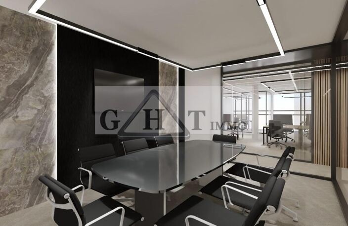 ENTREPOT + BUREAUX 1000M2 A VENDRE LES LILAS — photo 3