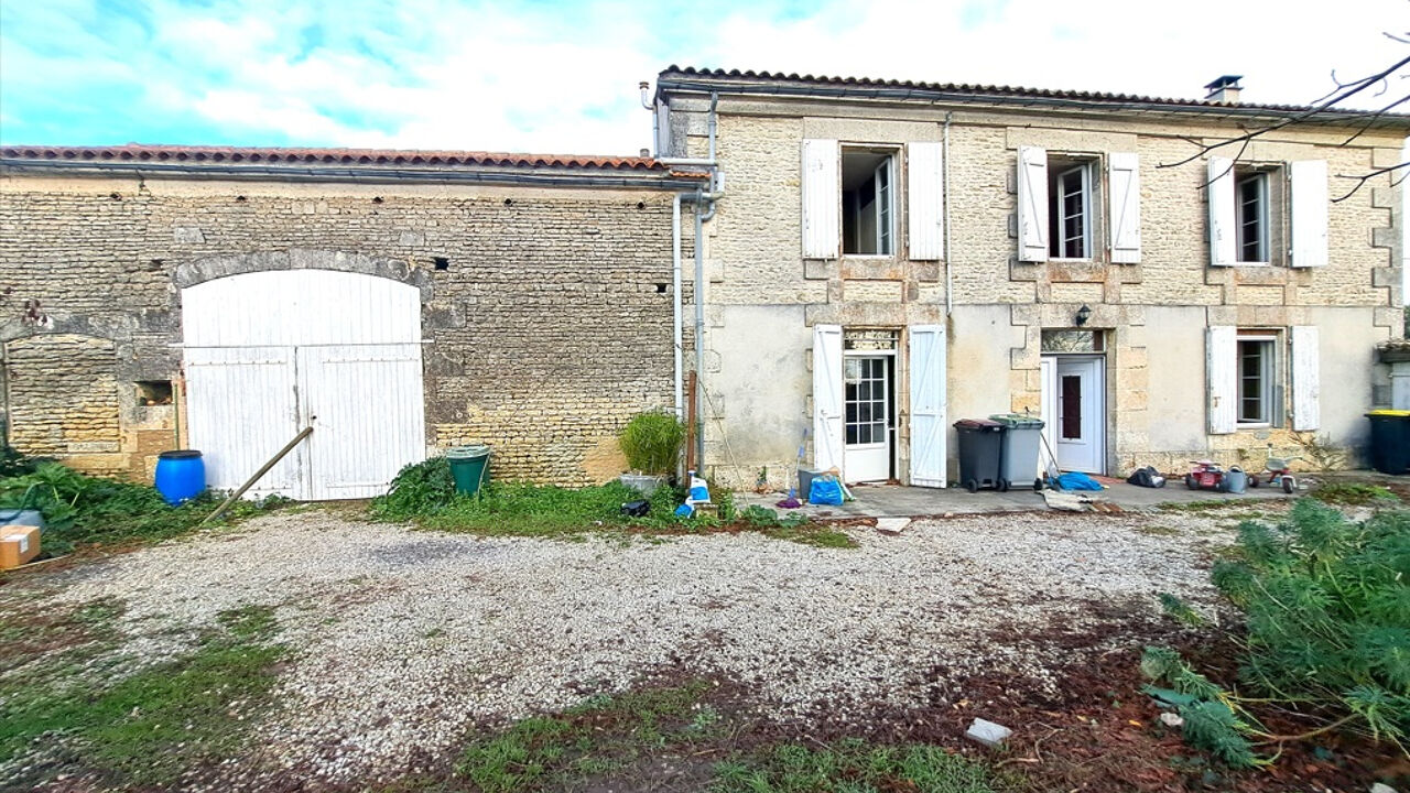 maison 4 pièces 110 m2 à vendre à Vindelle (16430)