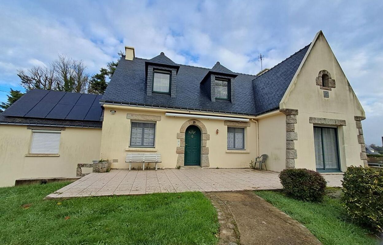 maison 6 pièces 142 m2 à vendre à Forges-de-Lanouée (56120)