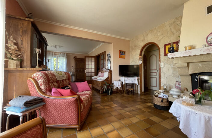 Maison 7 pièces Fontenay-le-Comte. — photo 5