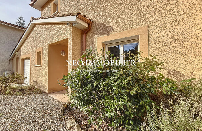 MAISON   / JARDIN/ GRANDE PIECE PRINCIPALE/ 3 CHAMBRES/ GARA — photo 2