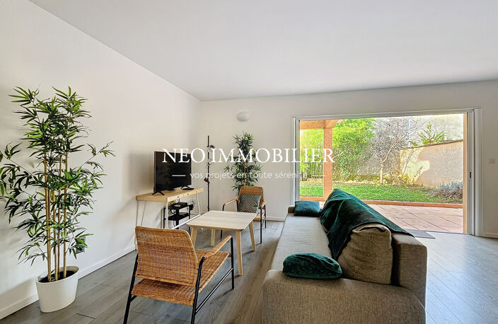 MAISON   / JARDIN/ GRANDE PIECE PRINCIPALE/ 3 CHAMBRES/ GARA — photo 3