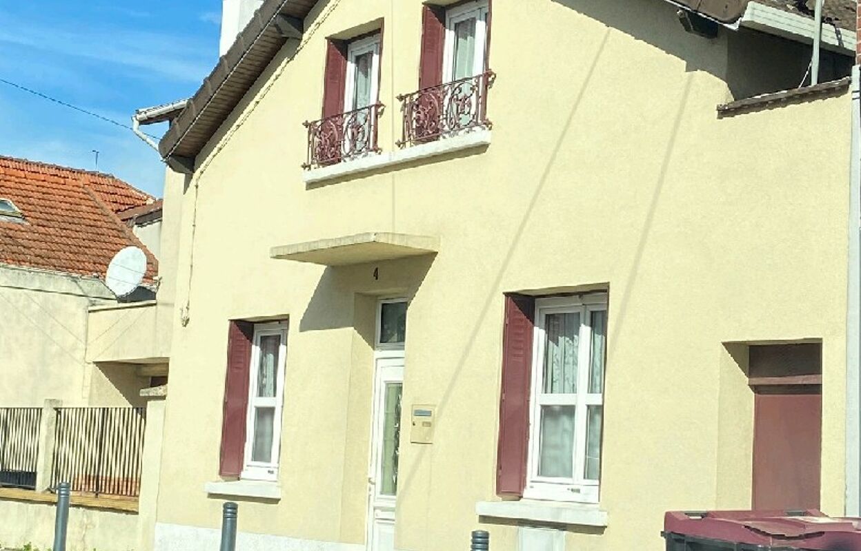 maison 4 pièces 67 m2 à vendre à Bobigny (93000)