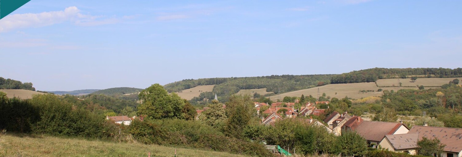 Terrain  947 m² à vendre à Semur-en-Auxois (21140)