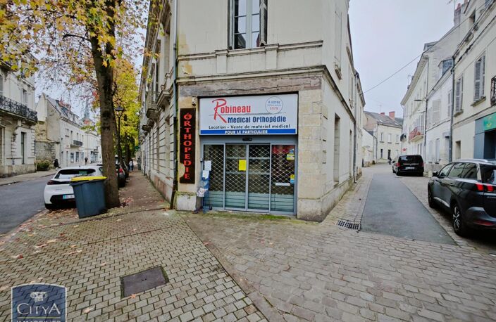 Vente commerce  126 m² Saumur (49400) — photo 2