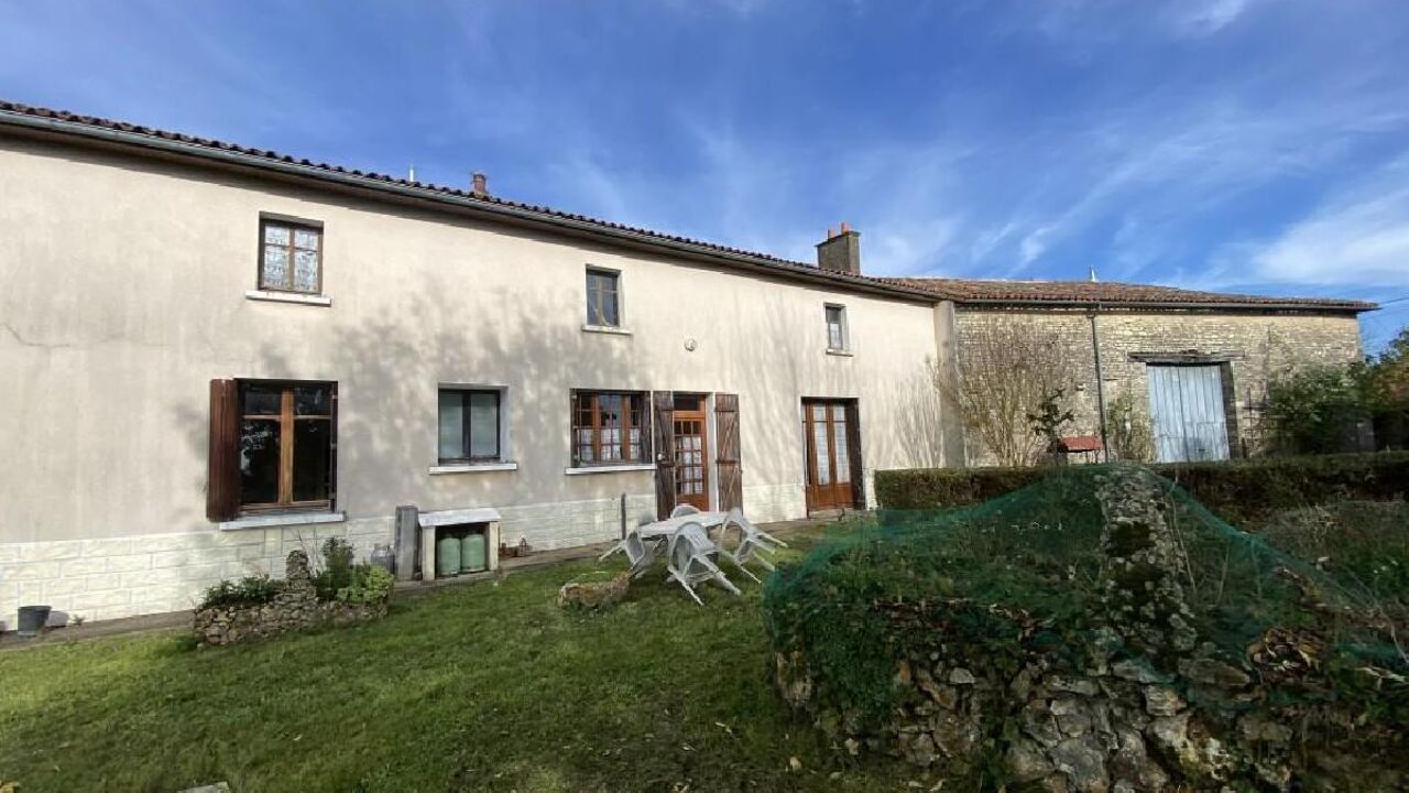 maison 5 pièces 120 m2 à vendre à Sauzé-Vaussais (79190)