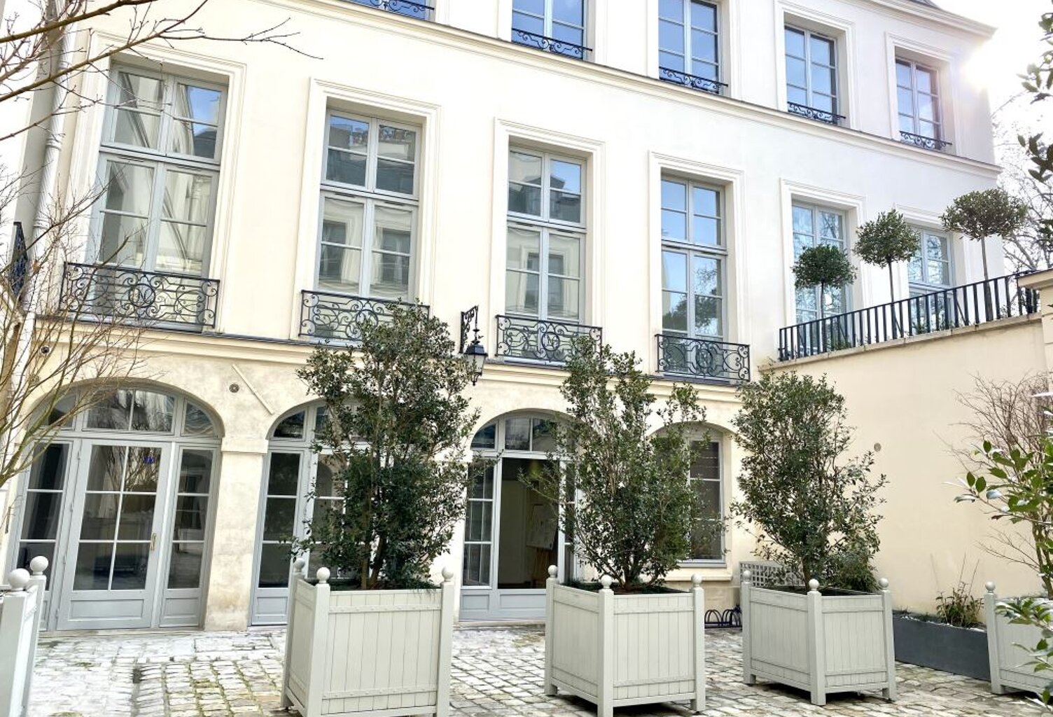 HOTEL PARTICULIER — photo 1